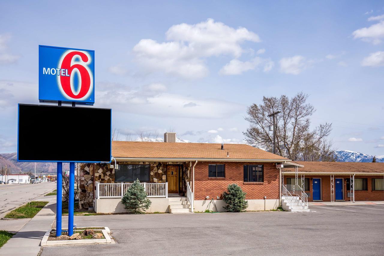 Motel 6 Tremonton, Utah エクステリア 写真